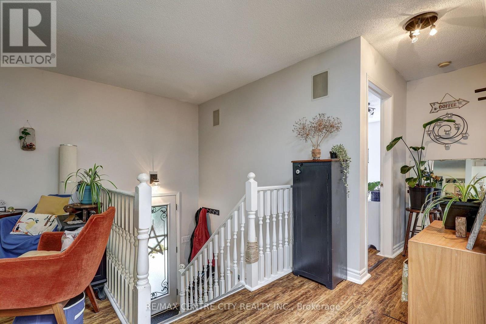 37 Fifth Avenue, St. Thomas, ON - Indoor Photo Showing Other Room