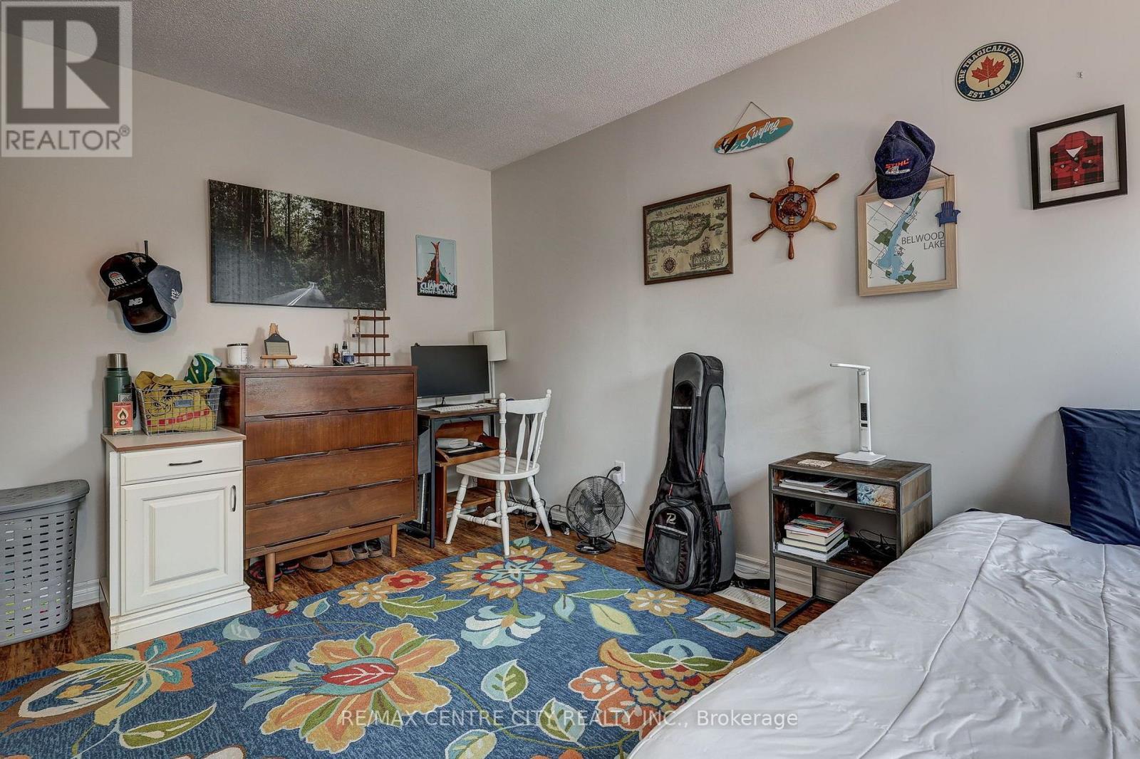 37 Fifth Avenue, St. Thomas, ON - Indoor Photo Showing Bedroom