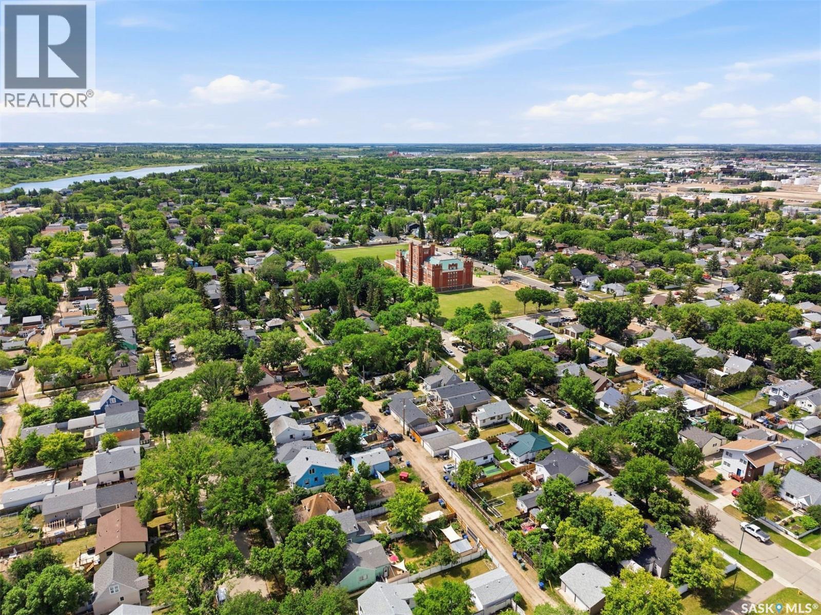 611 J Avenue S, Saskatoon, SK - Outdoor With View