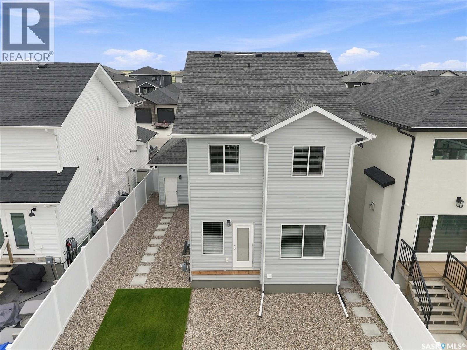 143 Barrett Street, Saskatoon, SK - Outdoor