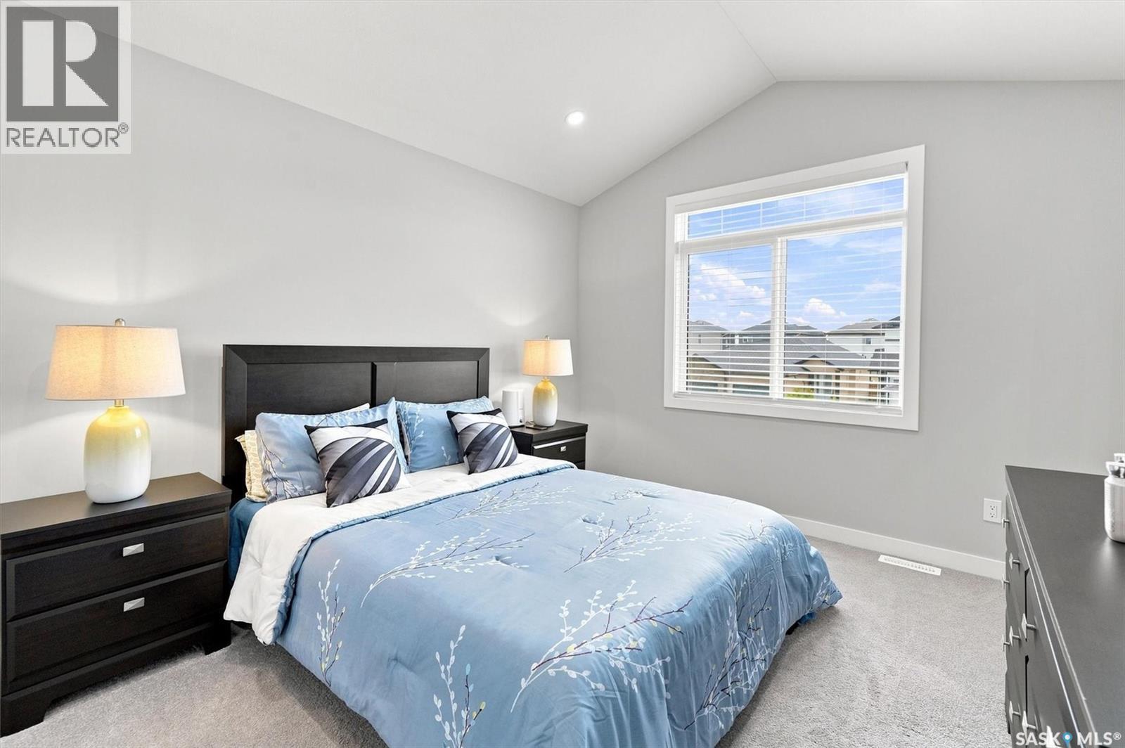 143 Barrett Street, Saskatoon, SK - Indoor Photo Showing Bedroom