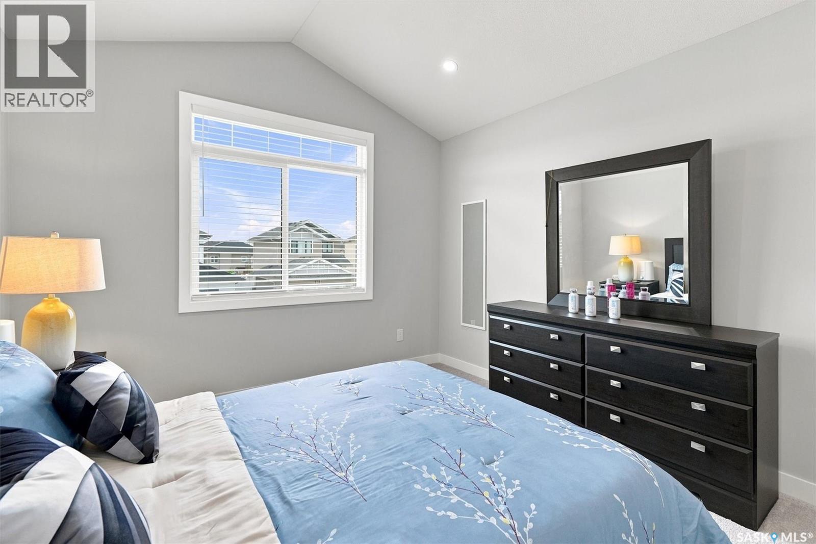 143 Barrett Street, Saskatoon, SK - Indoor Photo Showing Bedroom