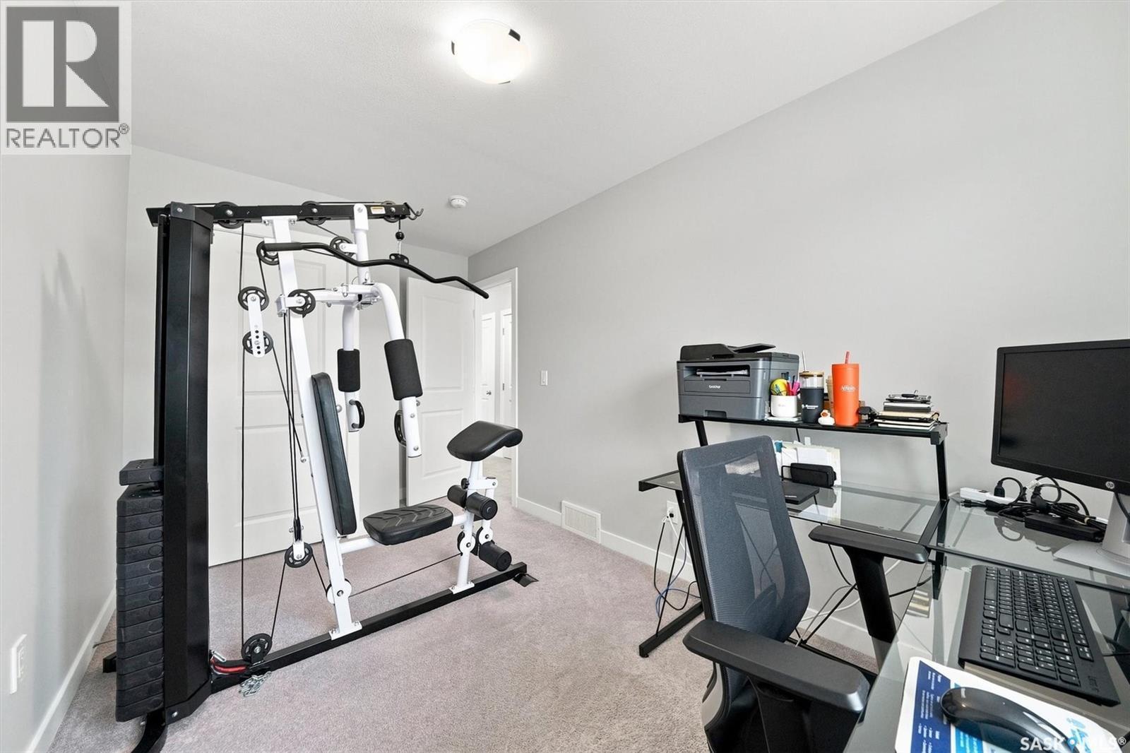 143 Barrett Street, Saskatoon, SK - Indoor Photo Showing Gym Room