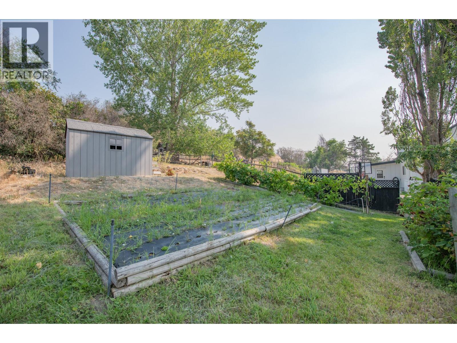 9211 6 Highway, Coldstream, BC - Outdoor