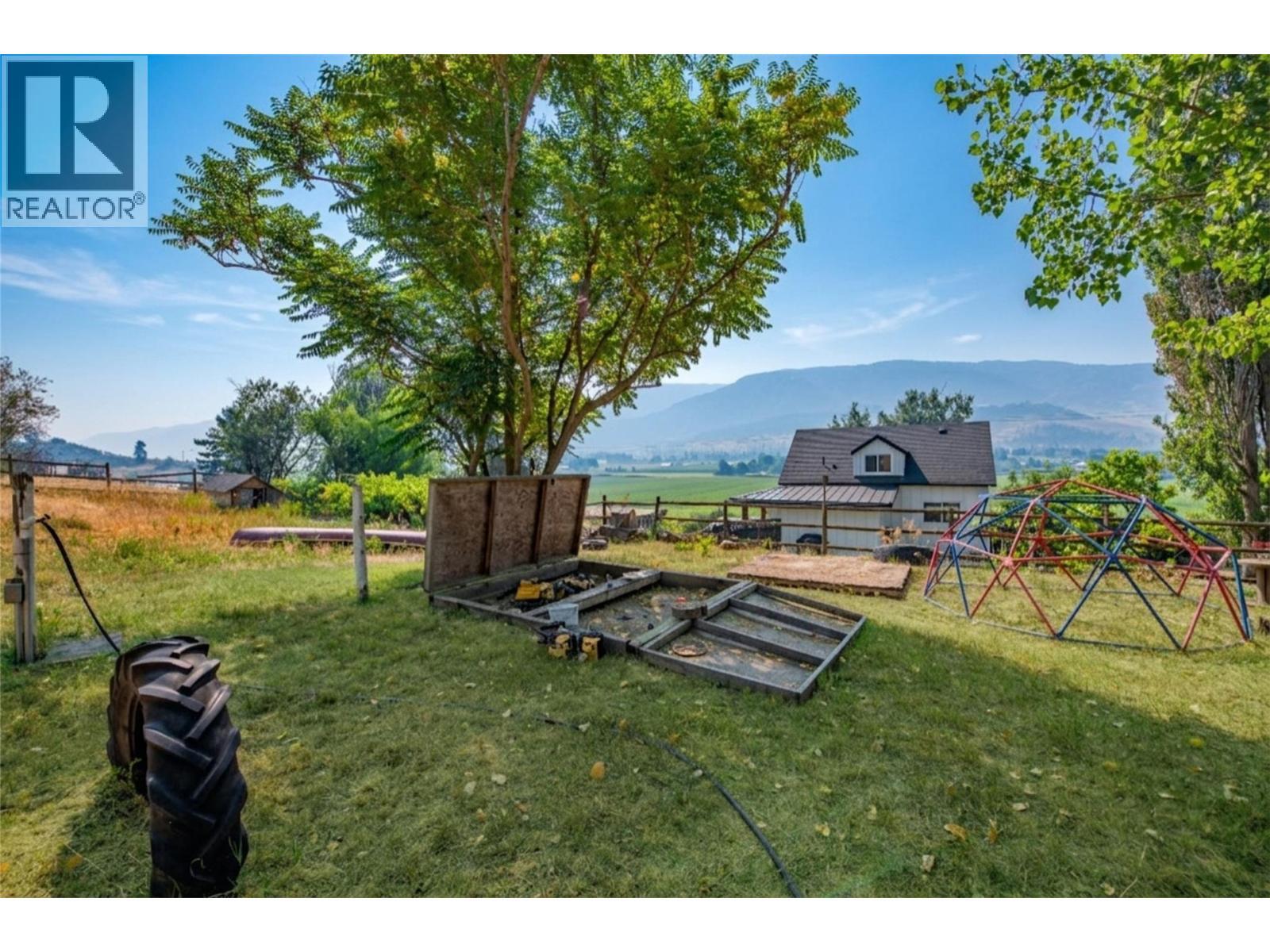 9211 6 Highway, Coldstream, BC - Outdoor With View