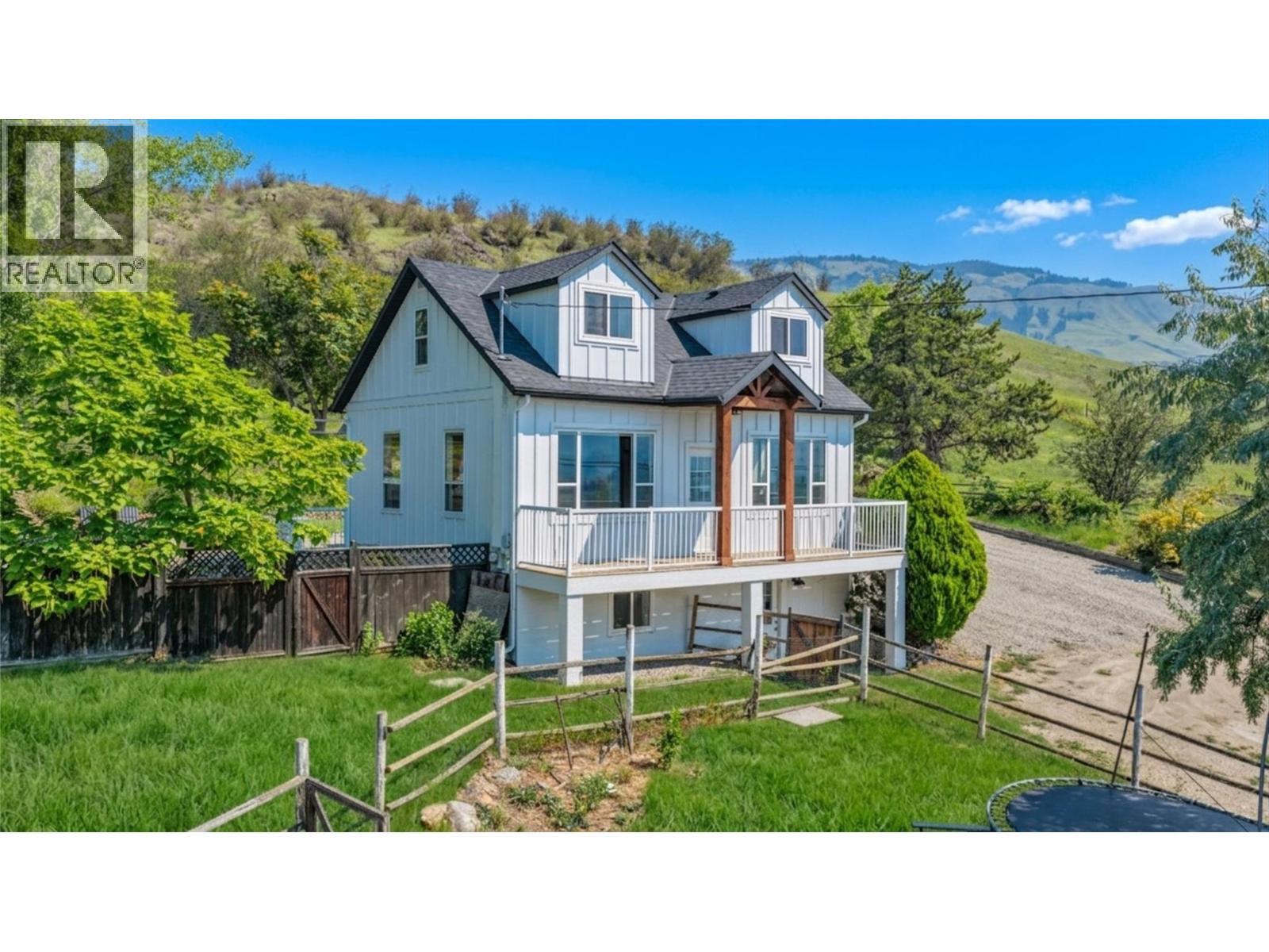 9211 6 Highway, Coldstream, BC - Outdoor With Deck Patio Veranda