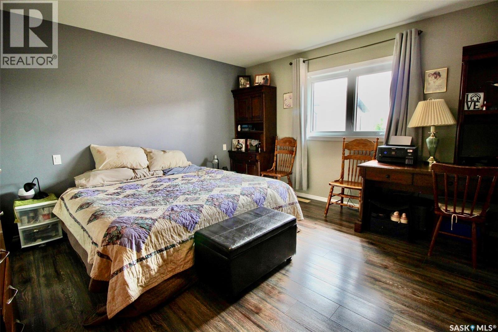 300 7Th Street, Vonda, SK - Indoor Photo Showing Bedroom