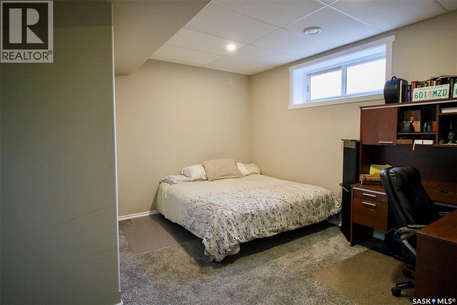 300 7Th Street, Vonda, SK - Indoor Photo Showing Bedroom