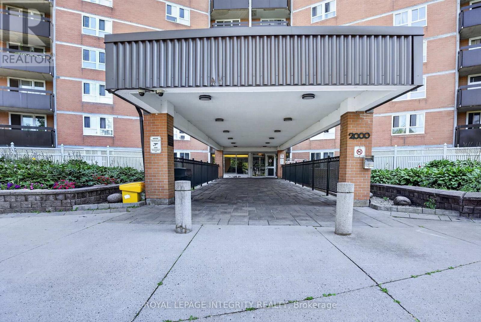 606 - 2000 Jasmine Crescent, Ottawa, ON - Outdoor With Balcony