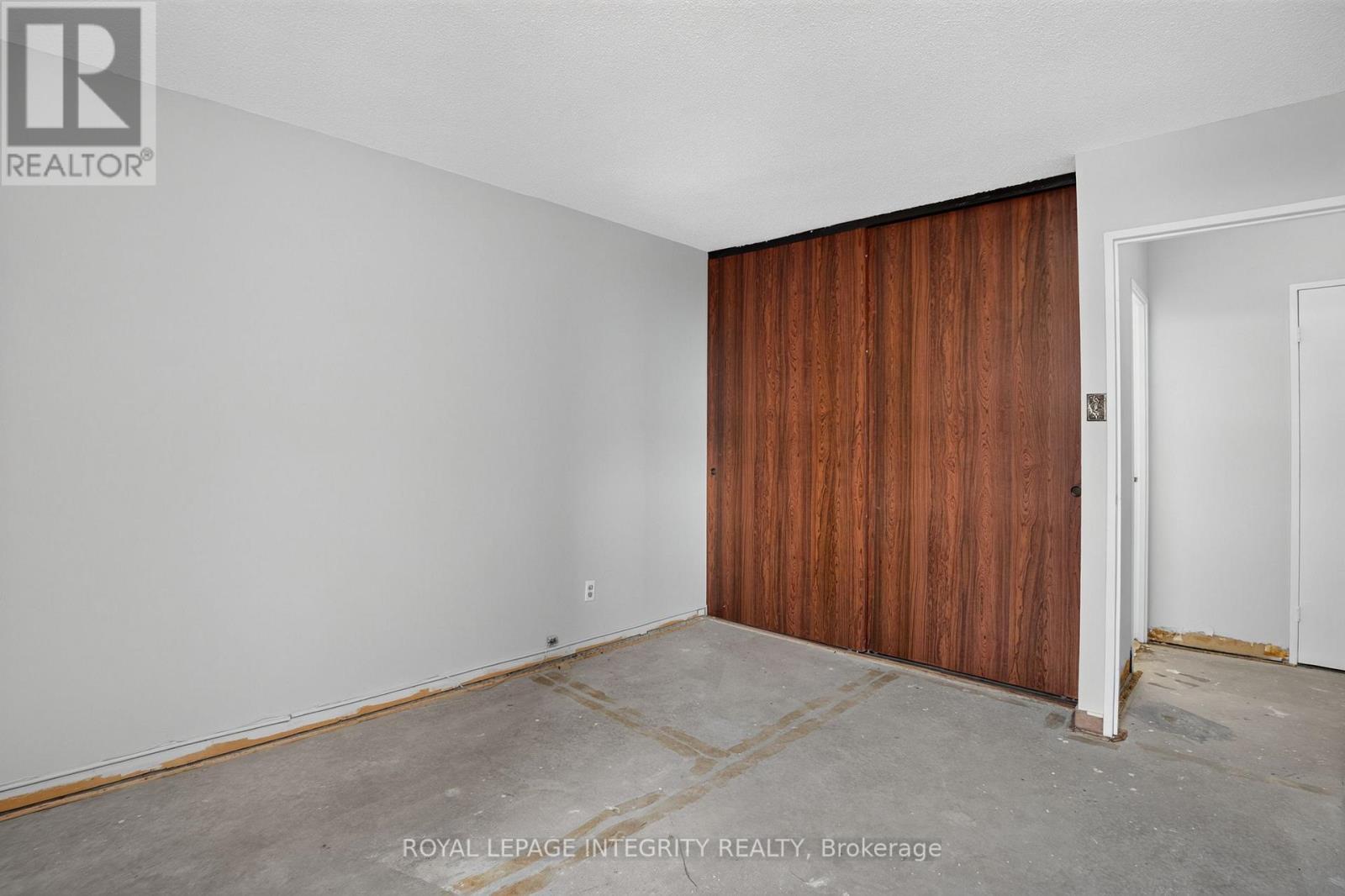 606 - 2000 Jasmine Crescent, Ottawa, ON - Indoor Photo Showing Other Room
