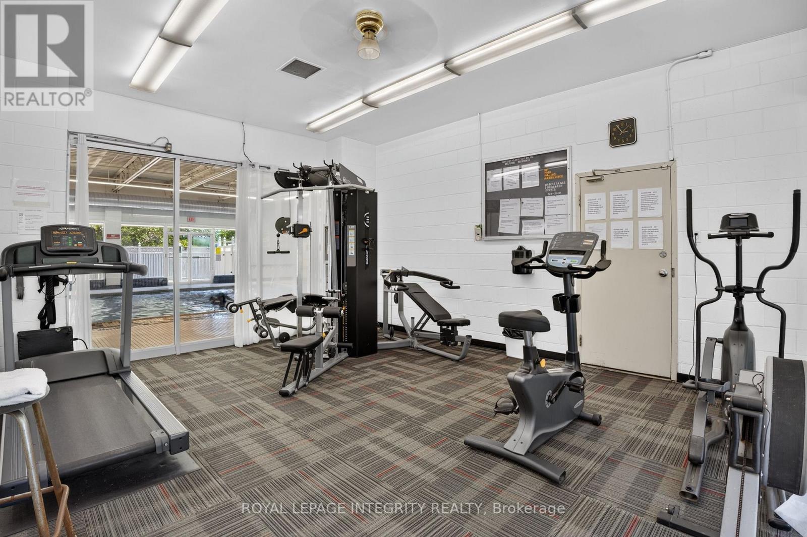 606 - 2000 Jasmine Crescent, Ottawa, ON - Indoor Photo Showing Gym Room