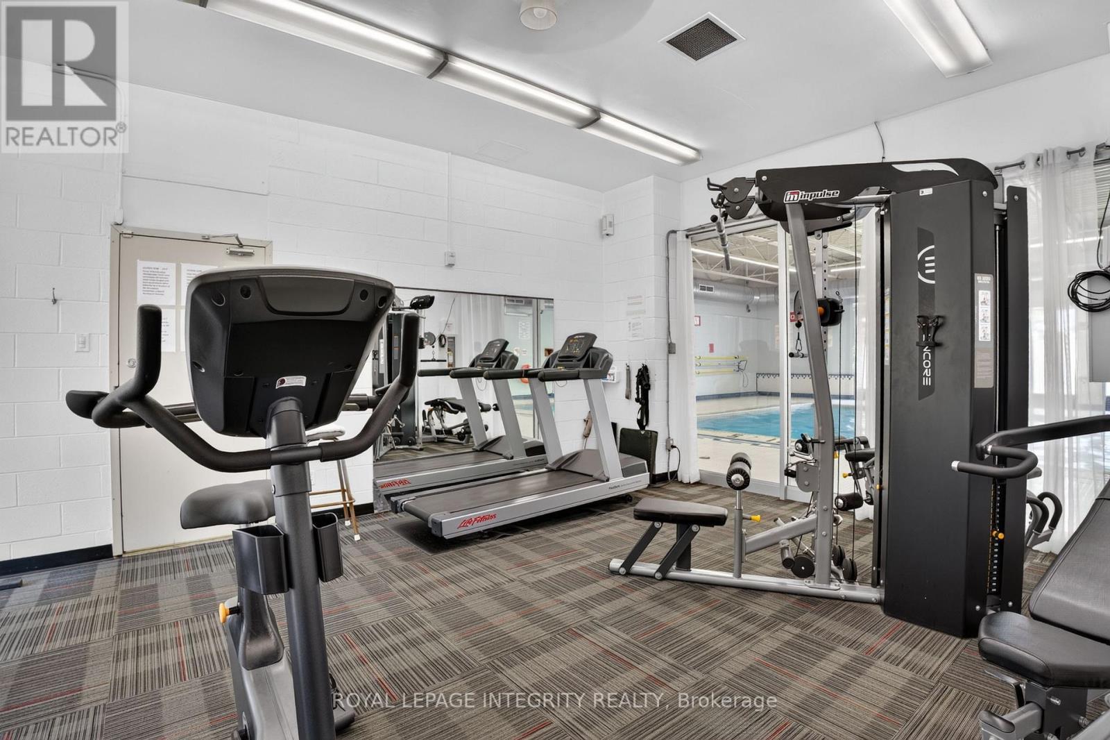 606 - 2000 Jasmine Crescent, Ottawa, ON - Indoor Photo Showing Gym Room