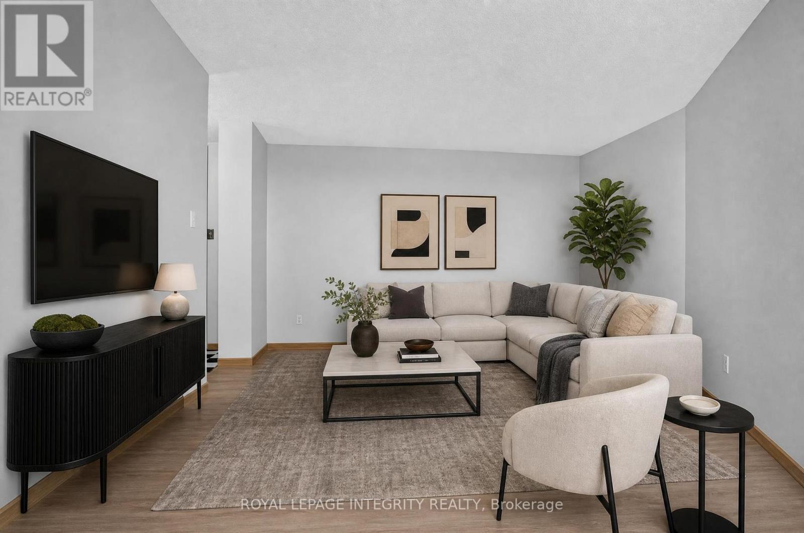 Previous photo virtually staged - 606 - 2000 Jasmine Crescent, Ottawa, ON - Indoor Photo Showing Living Room