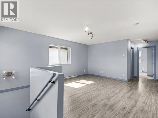 80 Iskoot Crescent, Whitehorse, YT - Indoor Photo Showing Other Room