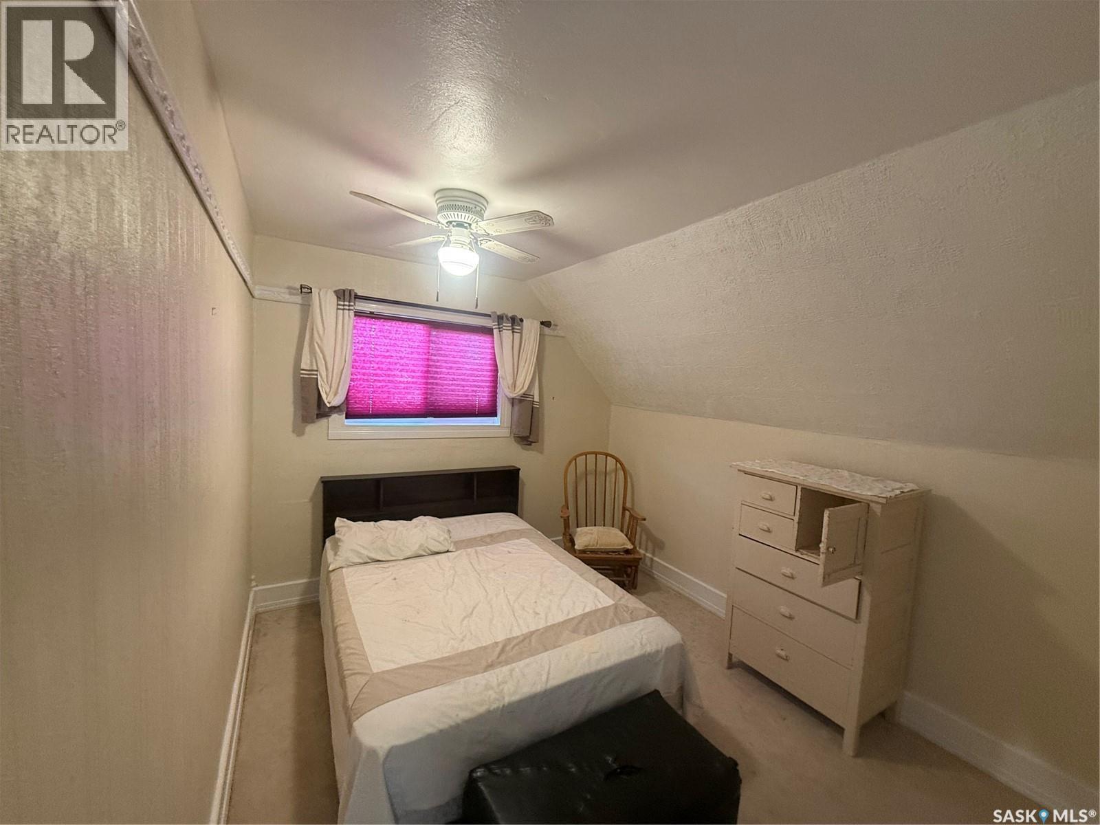 381 Main Street, Bengough, SK - Indoor