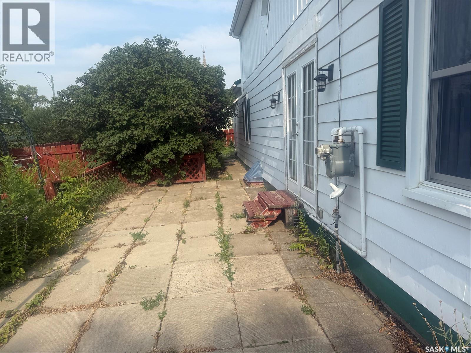 381 Main Street, Bengough, SK - Outdoor