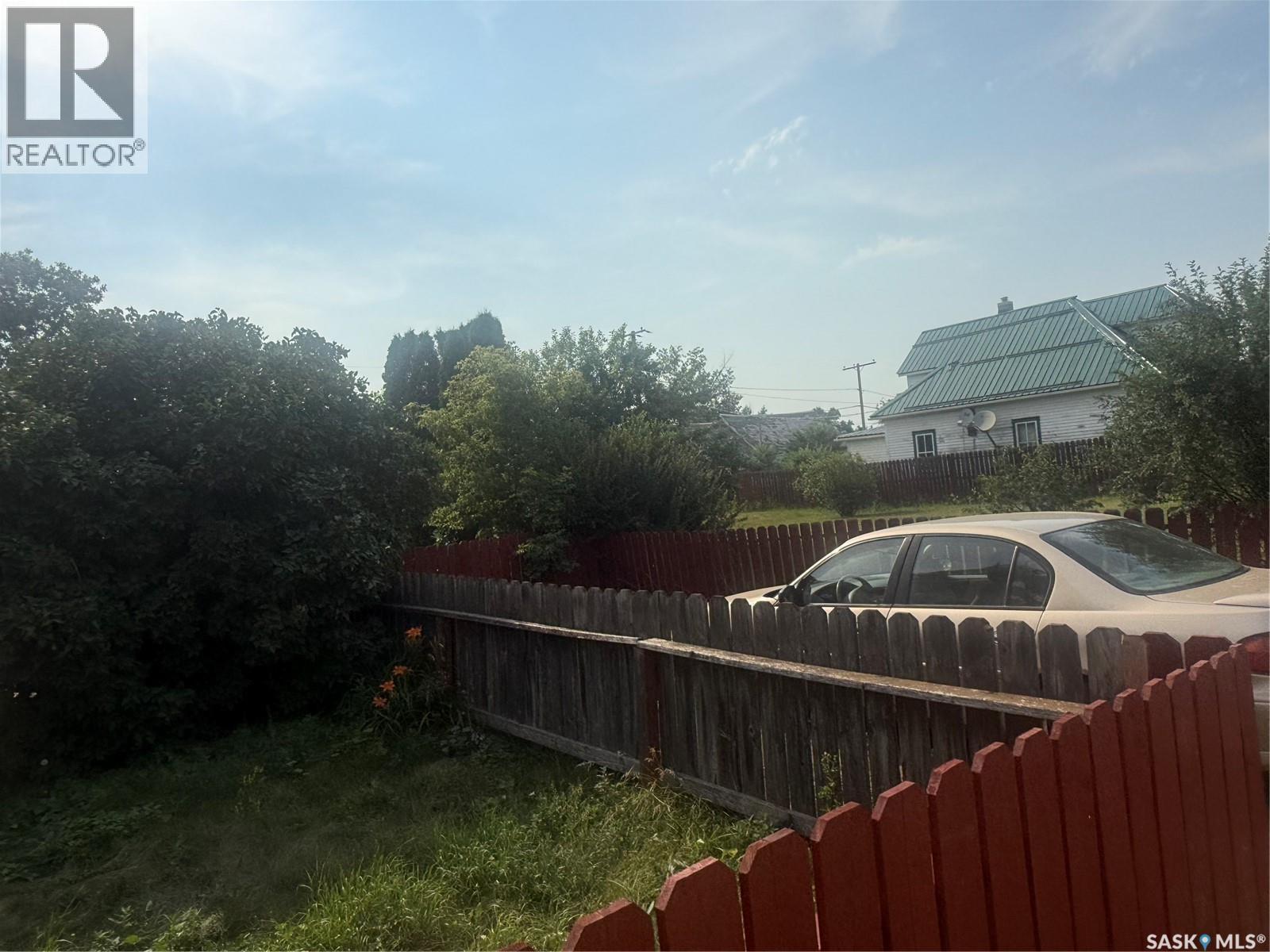 381 Main Street, Bengough, SK - Outdoor