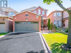 LOWER - 423 FLANAGAN COURT Newmarket, ON L3X 2G1