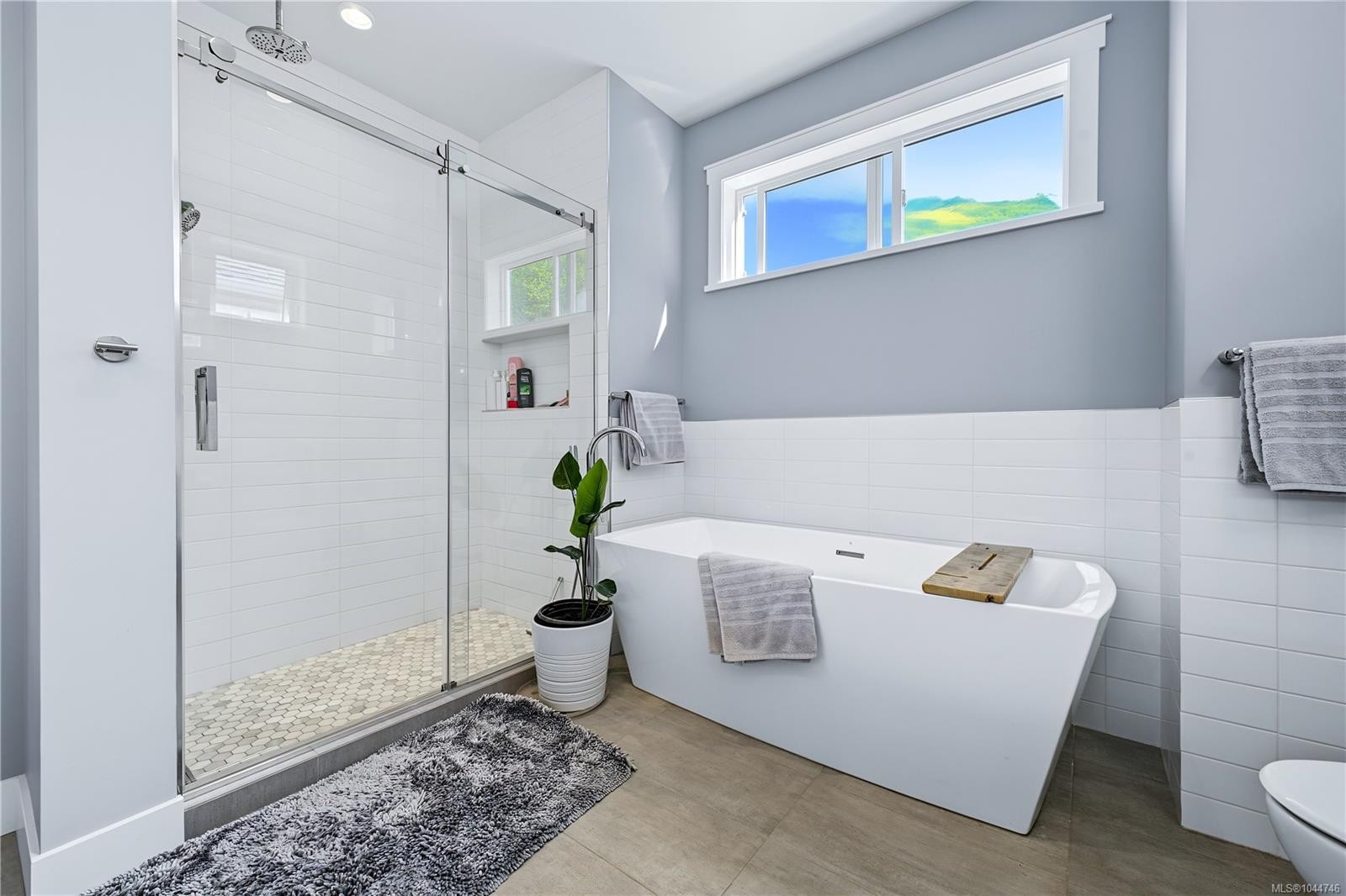 309 Seafield Rd, Colwood, BC