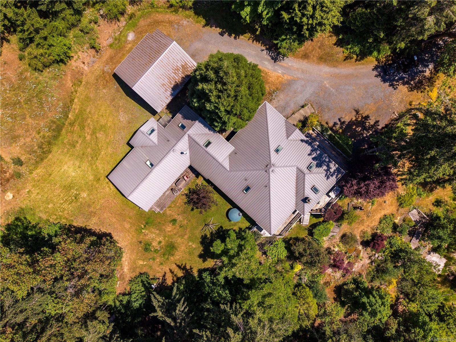 148 Oakspring Rd, Salt Spring, BC