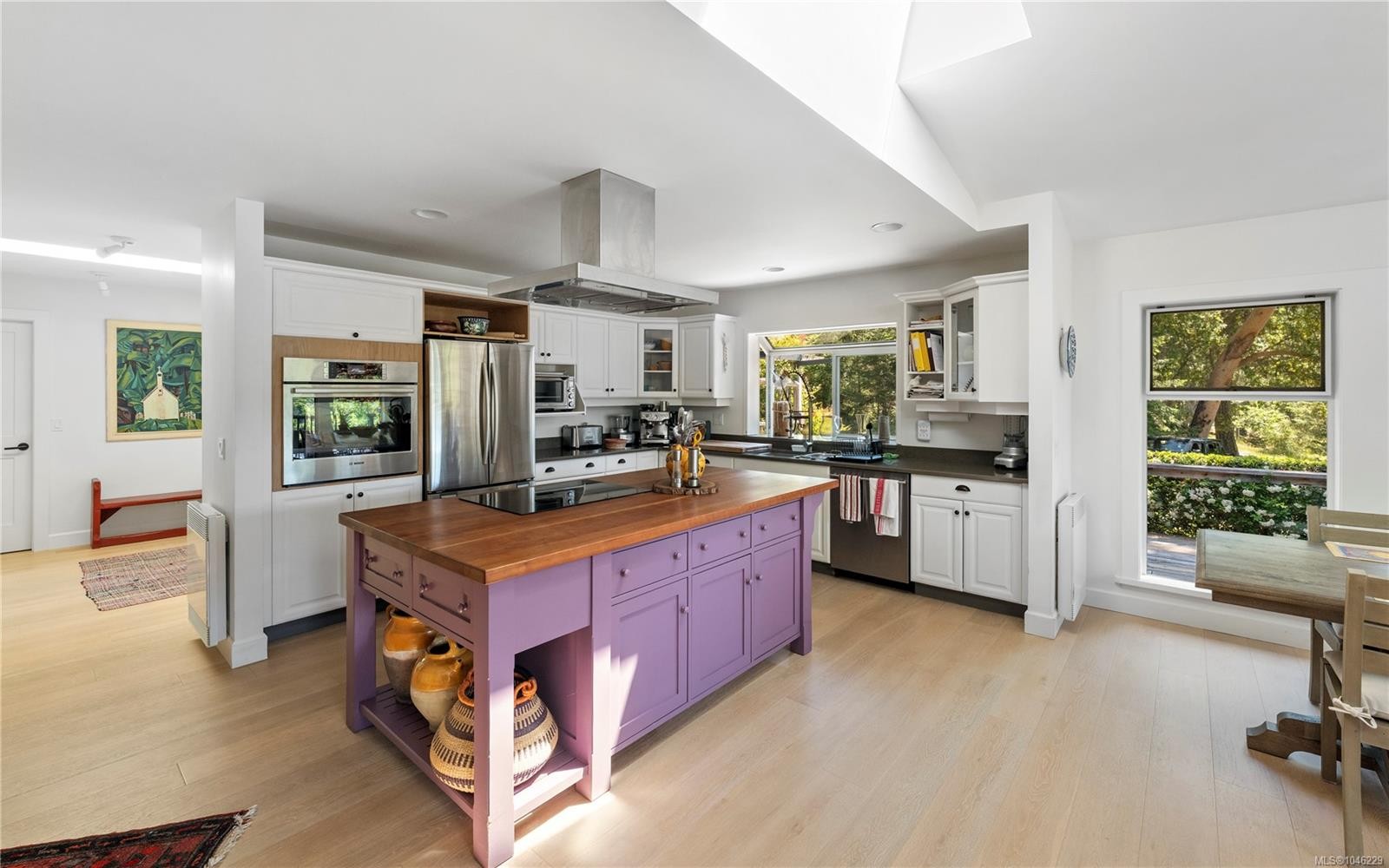 148 Oakspring Rd, Salt Spring, BC
