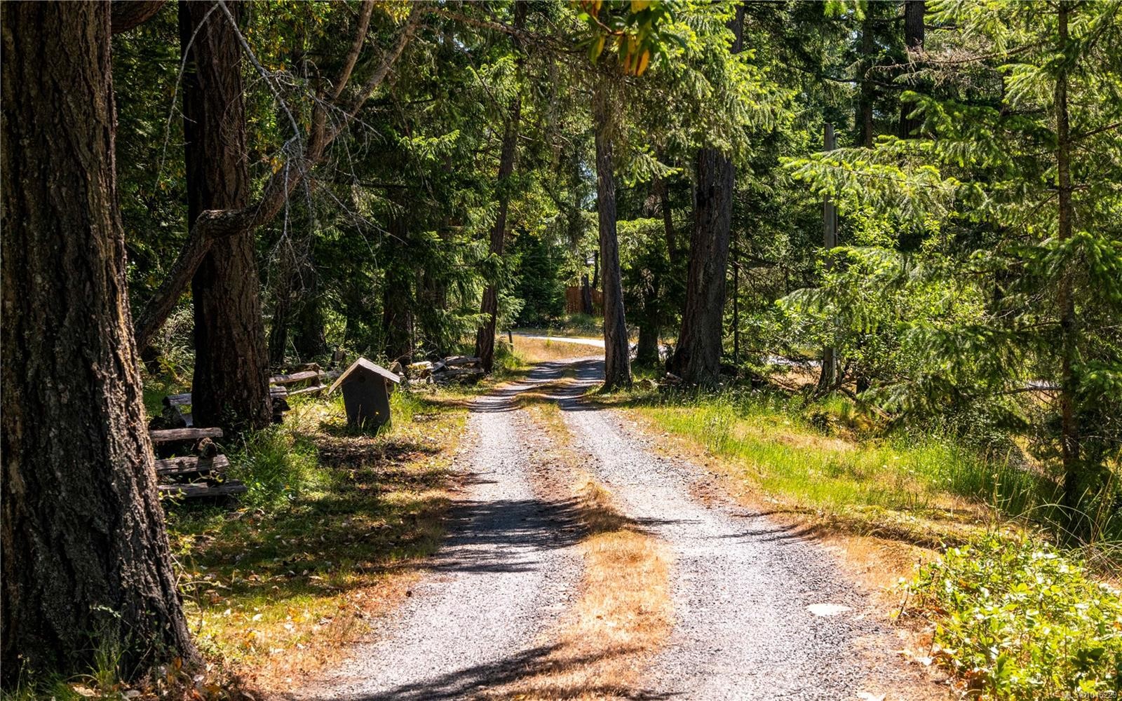 148 Oakspring Rd, Salt Spring, BC