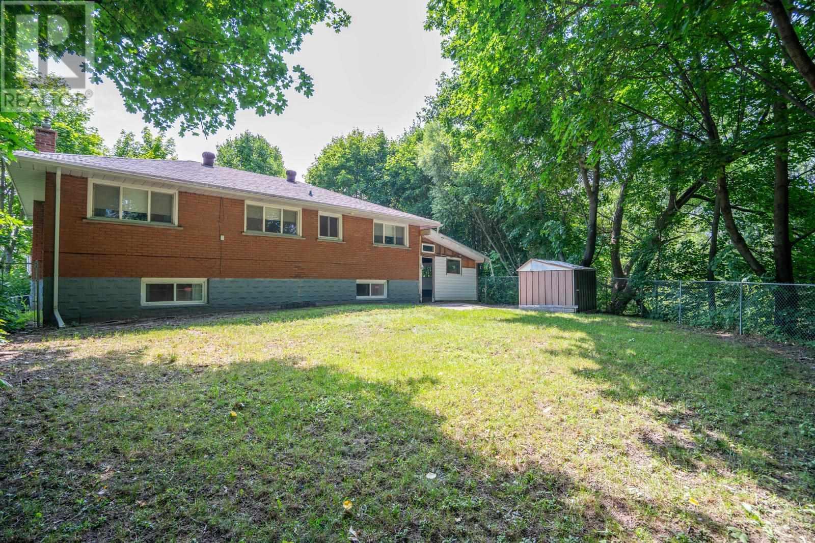 52 Stevens St, Sault Ste. Marie, ON - Outdoor