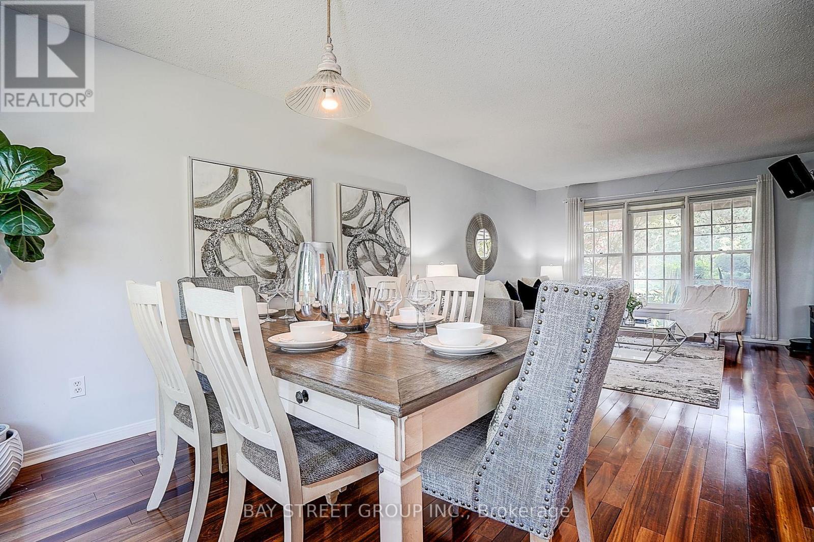6 Caravan Drive, Toronto, ON - Indoor Photo Showing Dining Room