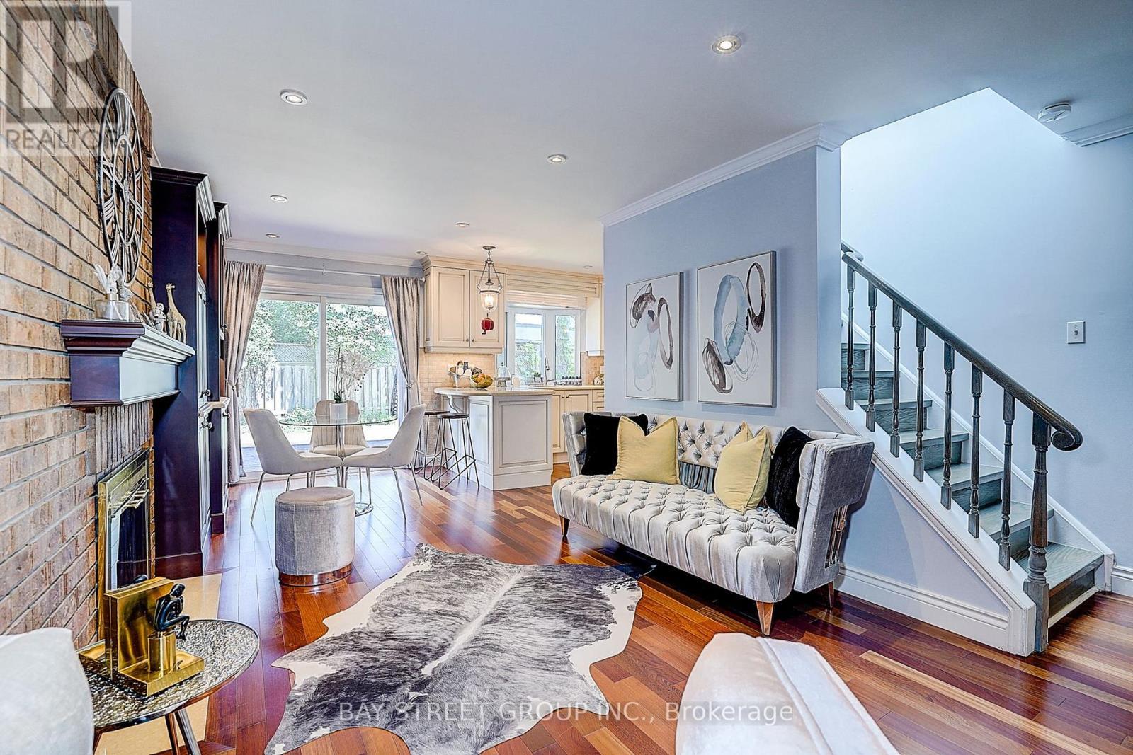 6 Caravan Drive, Toronto, ON - Indoor Photo Showing Living Room