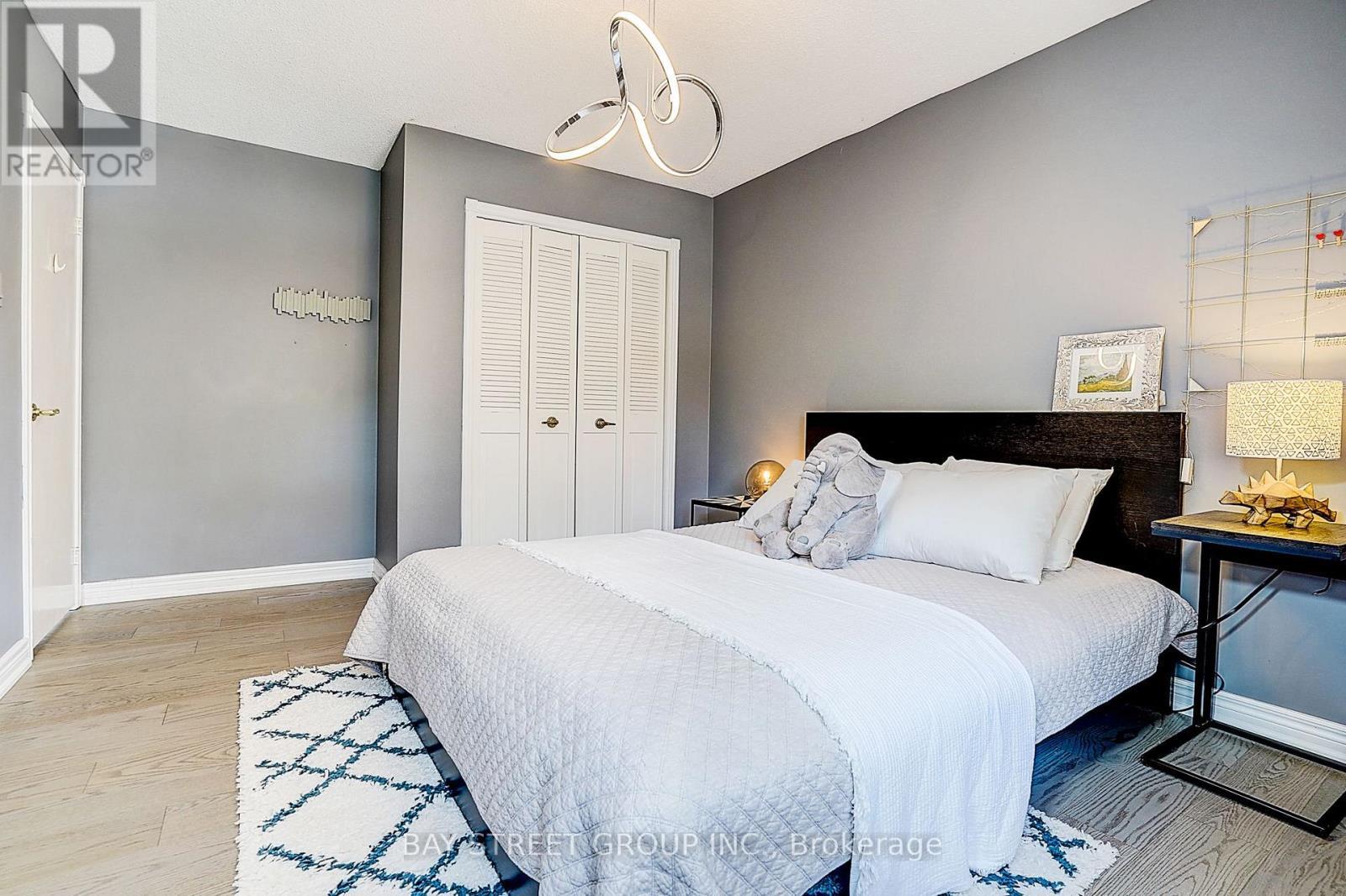 6 Caravan Drive, Toronto, ON - Indoor Photo Showing Bedroom