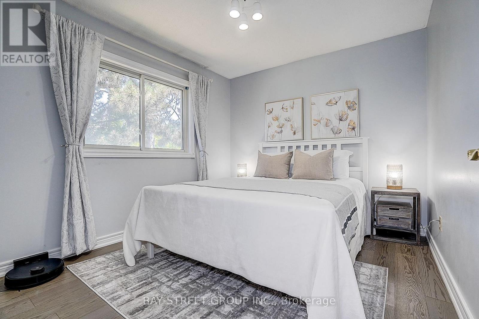 6 Caravan Drive, Toronto, ON - Indoor Photo Showing Bedroom