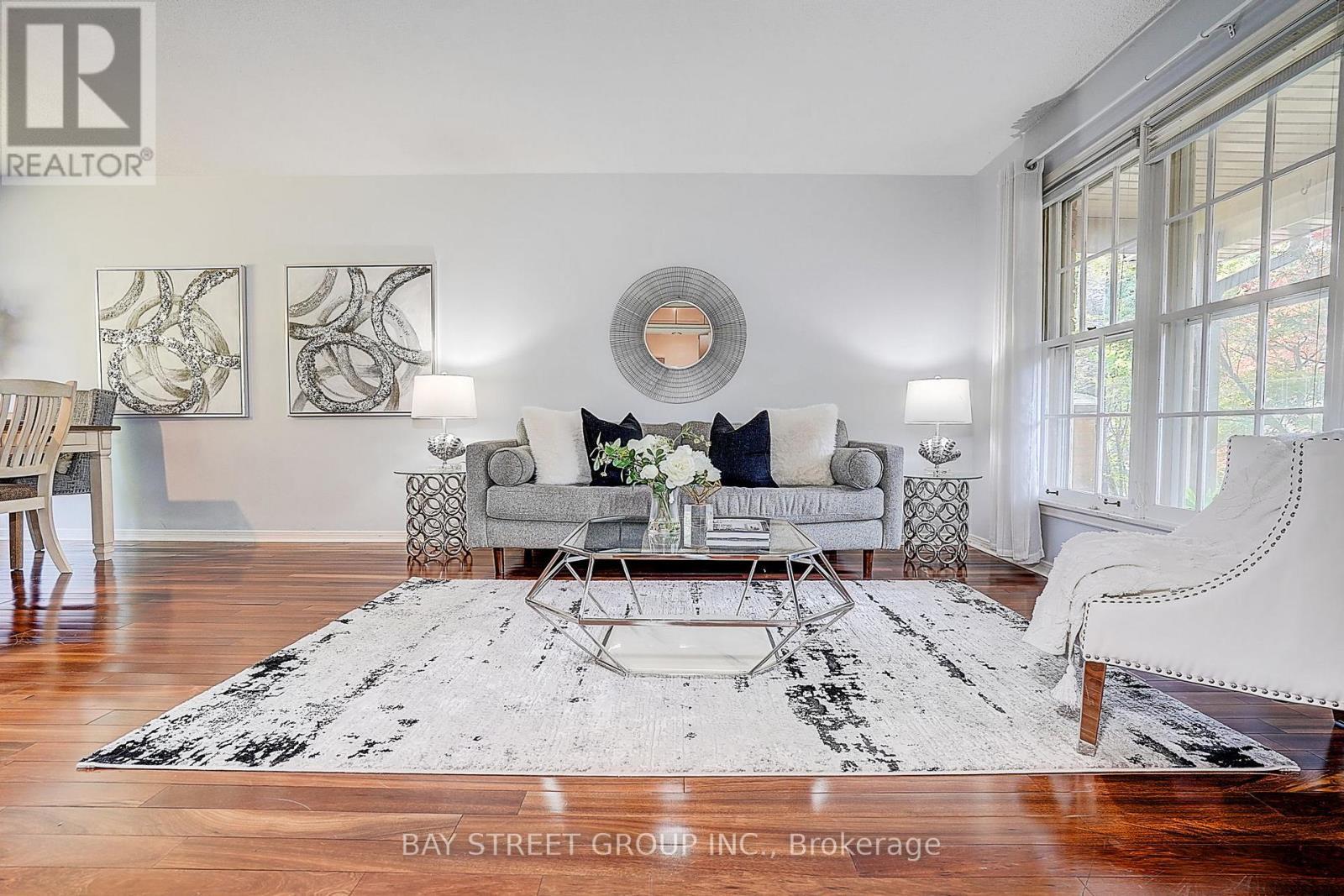 6 Caravan Drive, Toronto, ON - Indoor Photo Showing Living Room