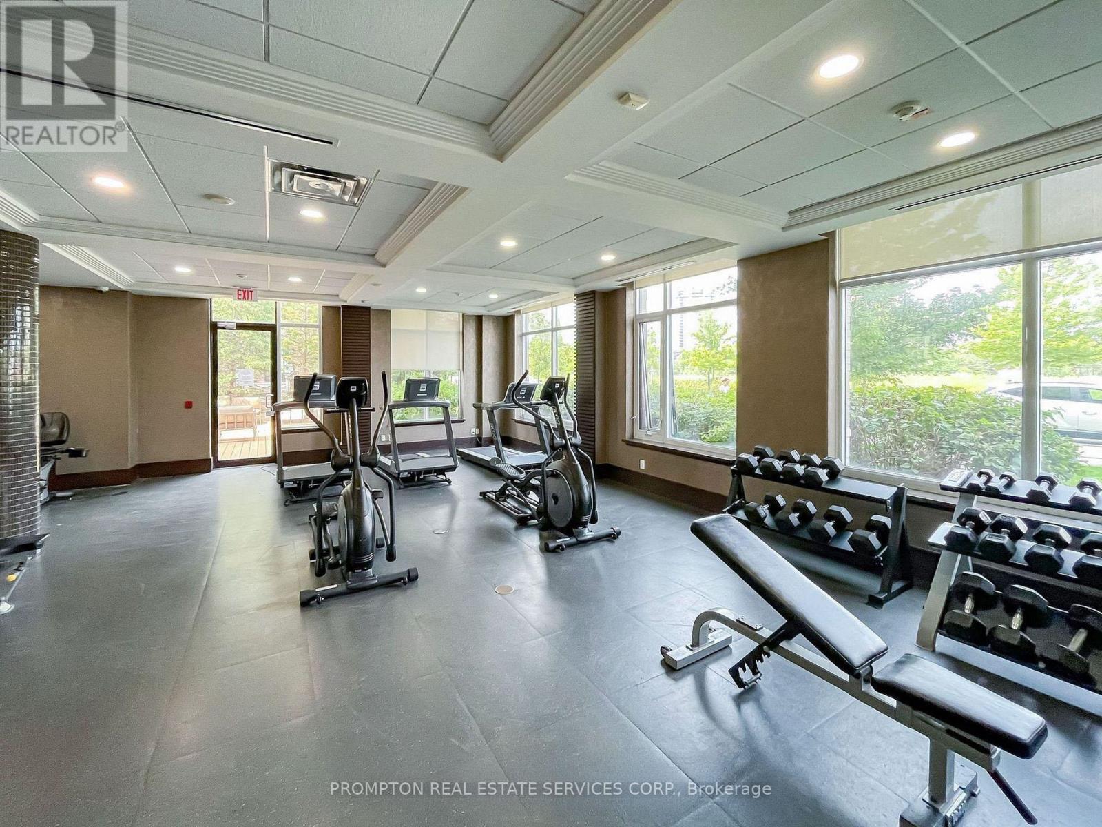 503 - 111 Upper Duke Crescent, Markham, ON - Indoor Photo Showing Gym Room