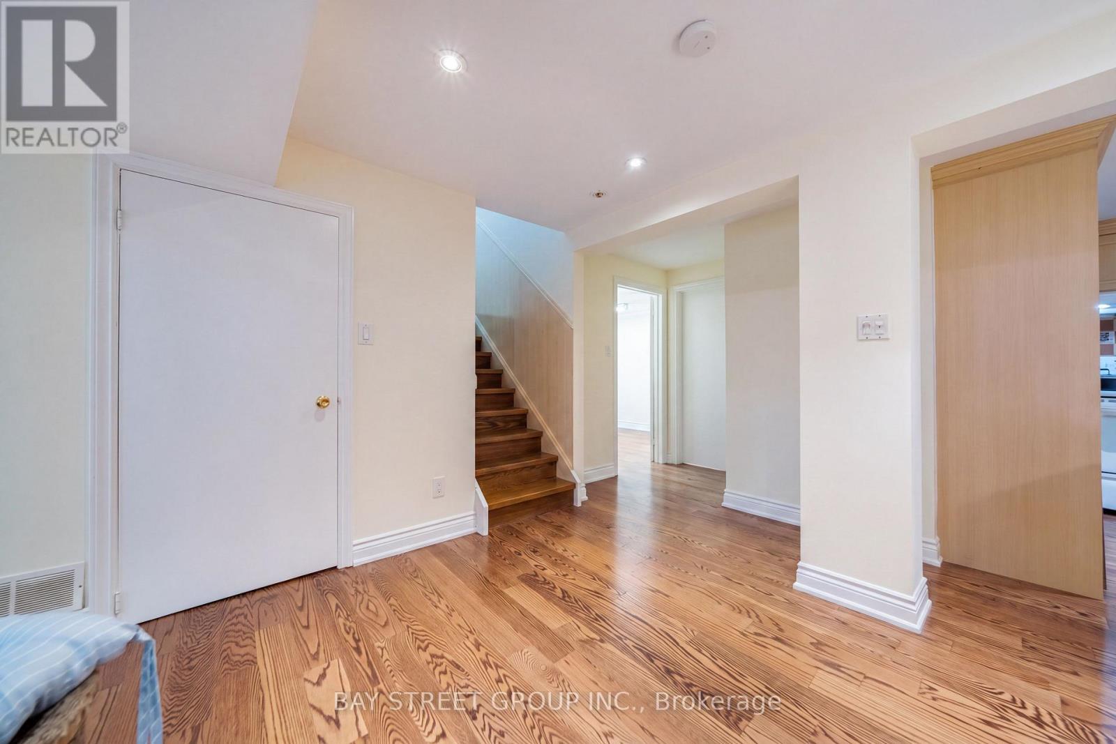 32 Alanadale Avenue, Markham, ON - Indoor Photo Showing Other Room