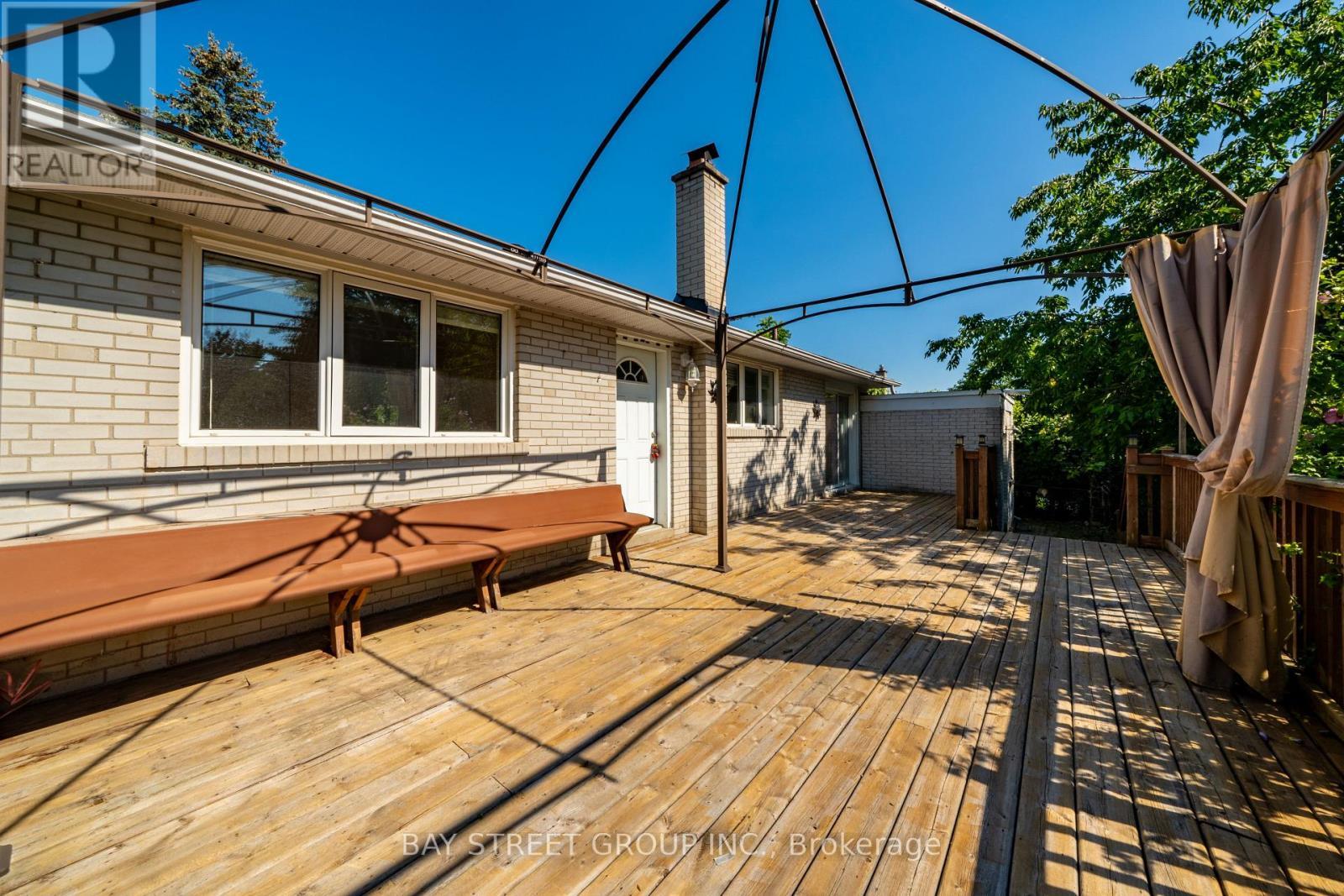32 Alanadale Avenue, Markham, ON - Outdoor With Deck Patio Veranda With Exterior