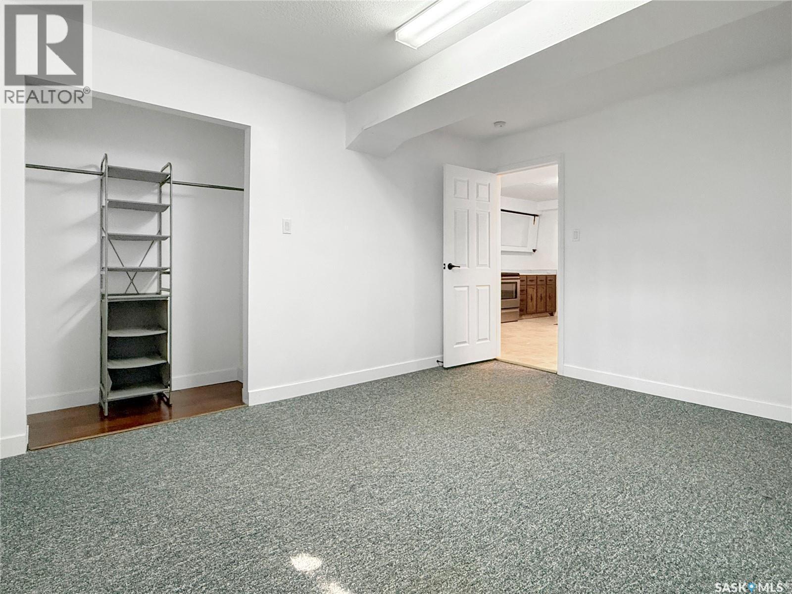 161 5Th Avenue Ne, Swift Current, SK - Indoor Photo Showing Other Room