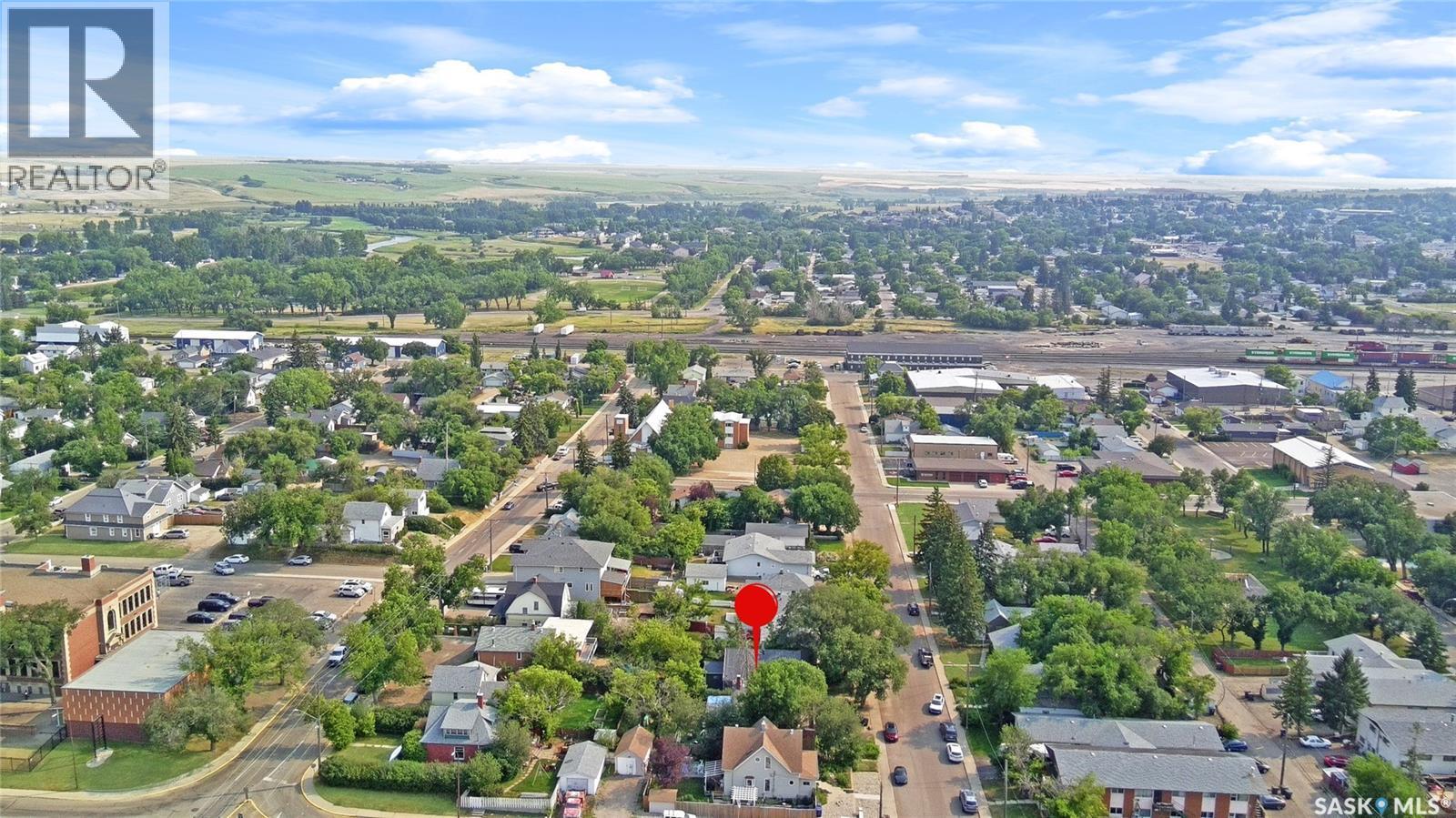 161 5Th Avenue Ne, Swift Current, SK - Outdoor With View