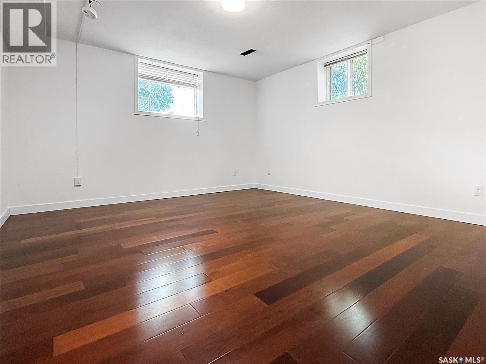 161 5Th Avenue Ne, Swift Current, SK - Indoor Photo Showing Other Room