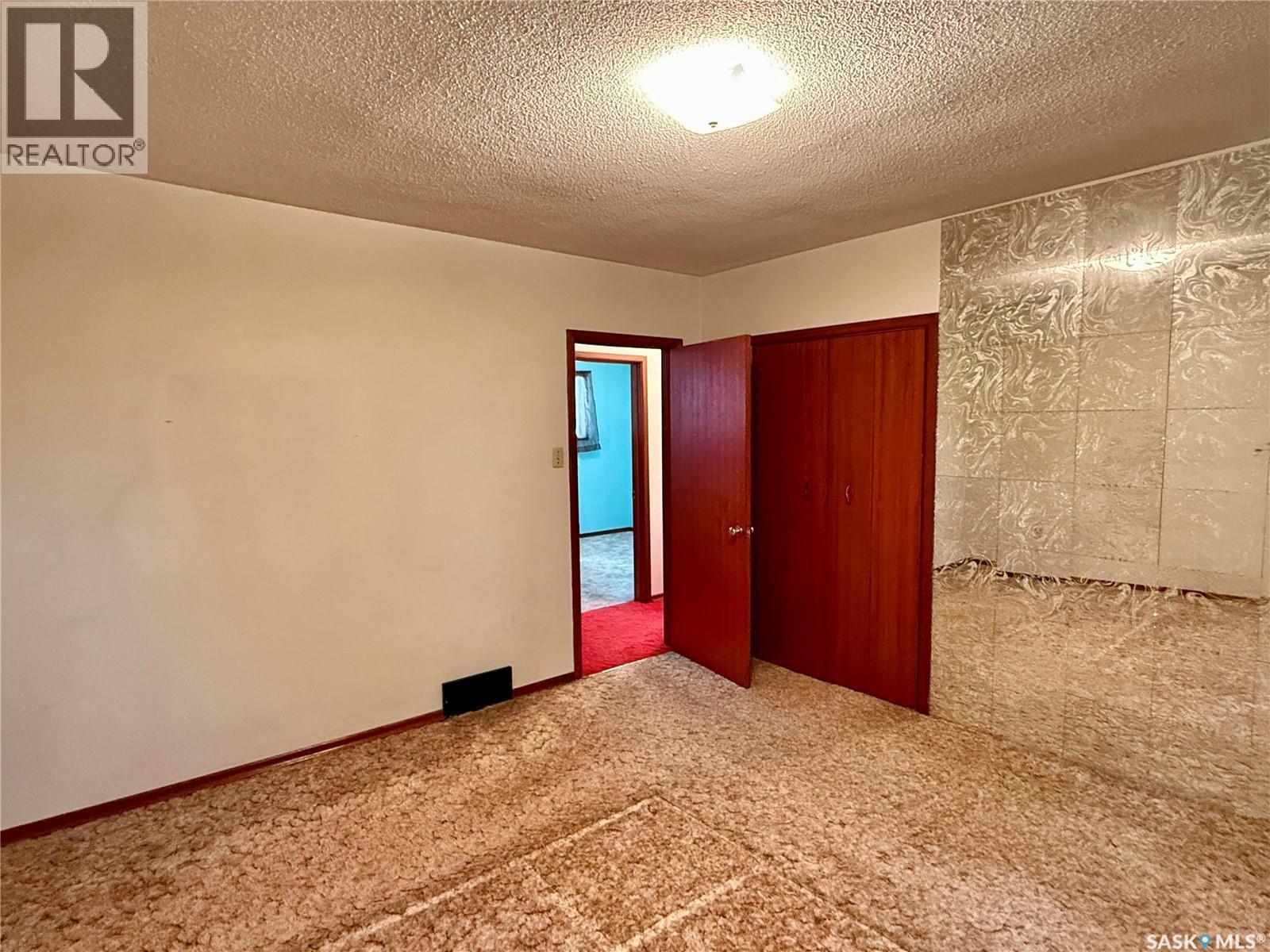 2921 23Rd Street W, Saskatoon, SK - Indoor Photo Showing Other Room