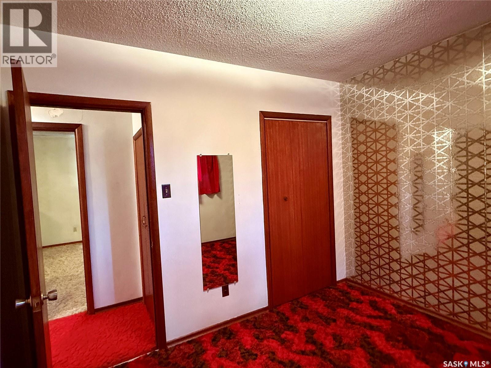 2921 23Rd Street W, Saskatoon, SK - Indoor