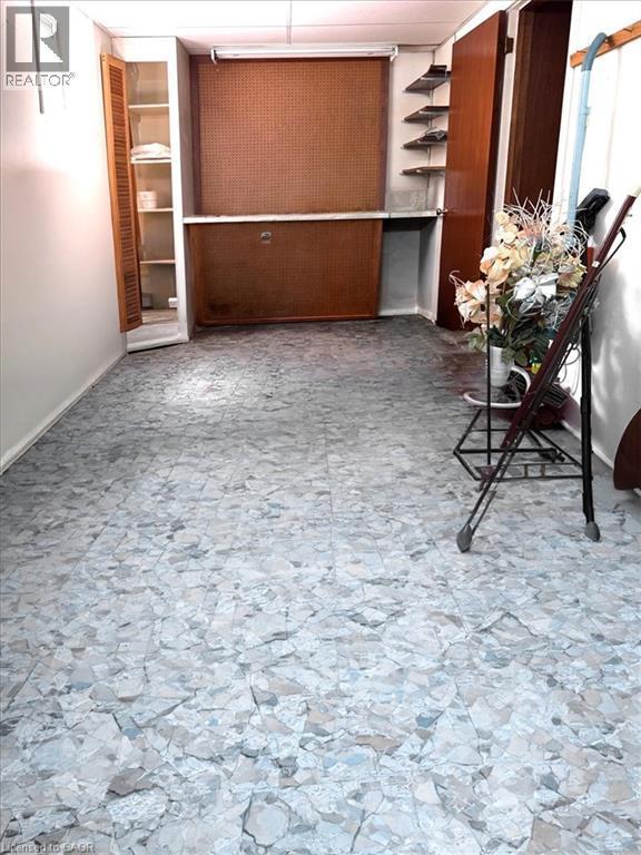 69 Pleasant Avenue, Hamilton, ON -