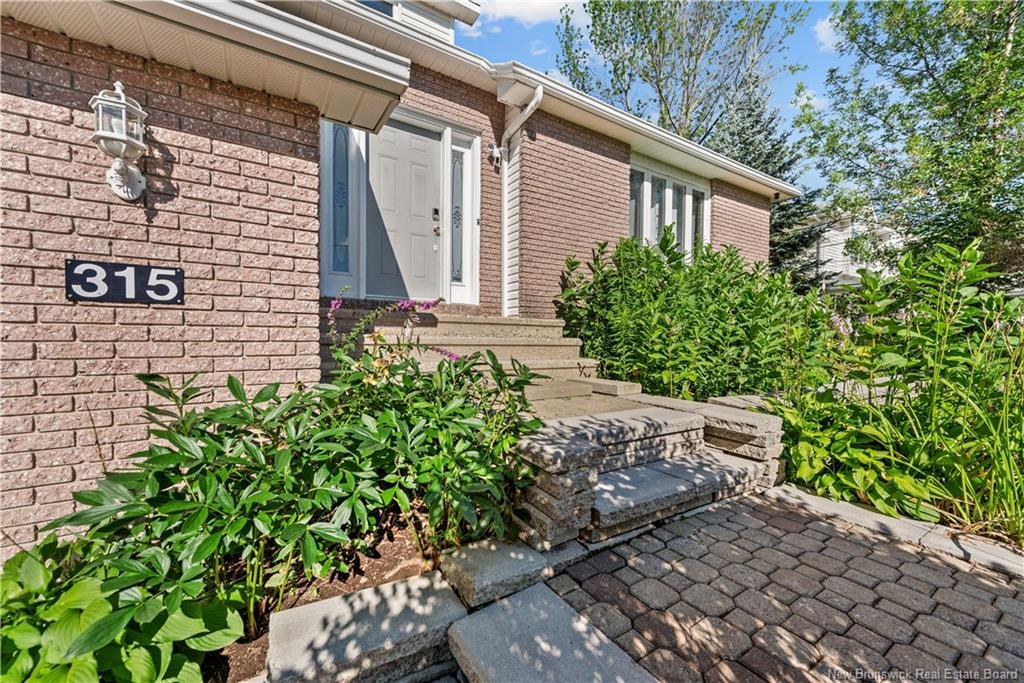 315 Belliveau, Dieppe, NB