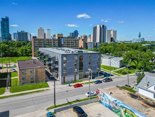 301-247 River Ave, Winnipeg, MB - Outdoor With View