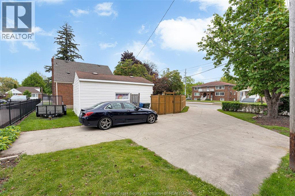 289 Ford Boulevard, Windsor, ON - Outdoor