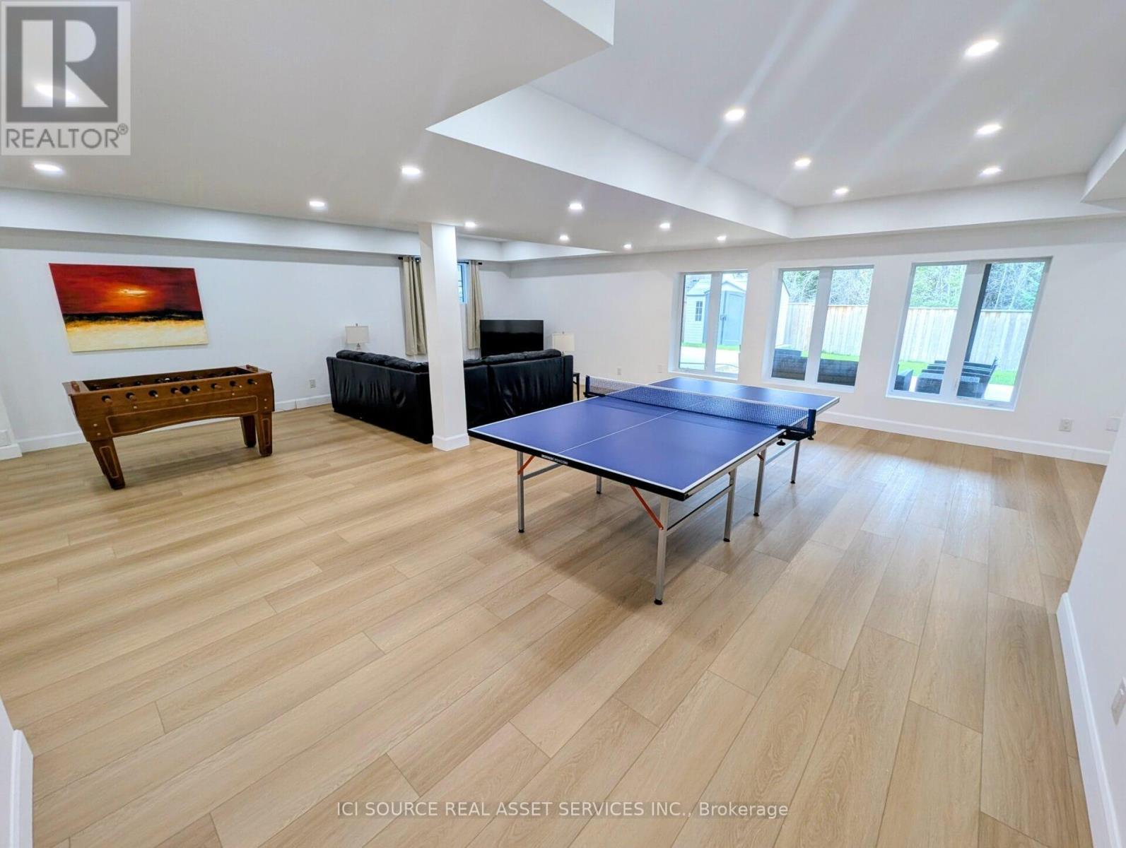 183 Ambrous Crescent, Guelph, ON - Indoor Photo Showing Other Room