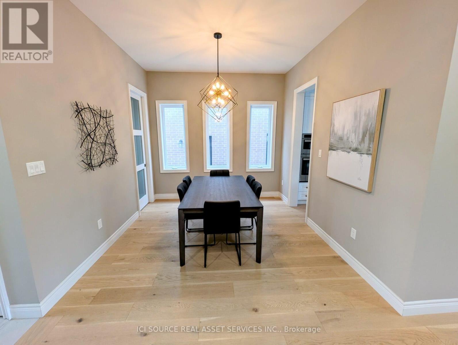 183 Ambrous Crescent, Guelph, ON - Indoor Photo Showing Other Room