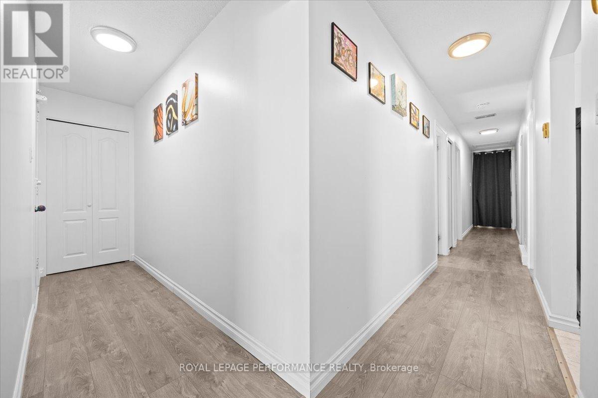 Apartment 2 - 1702 Russell Road, Ottawa, ON - Indoor Photo Showing Other Room