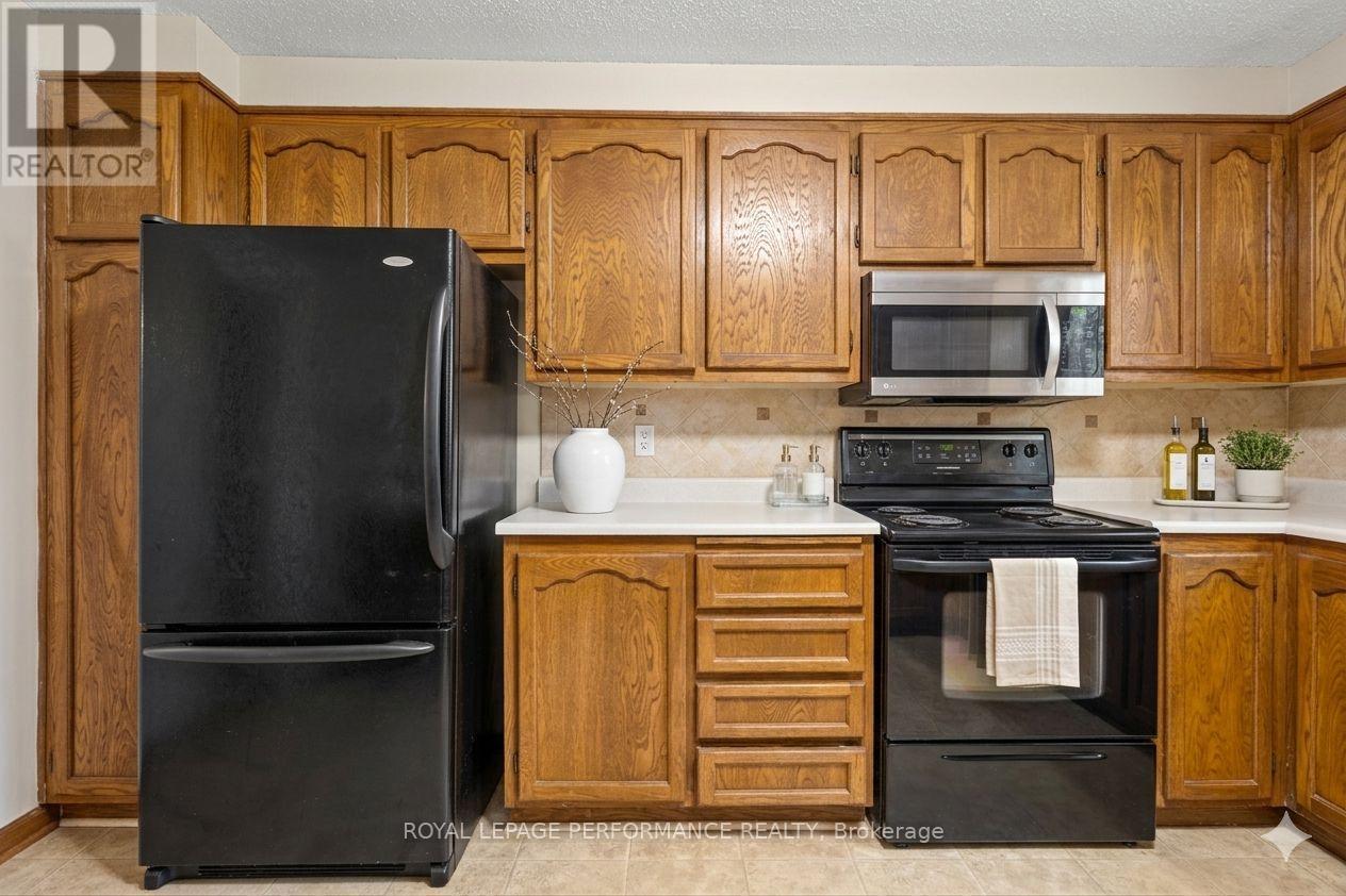 Basement - Virtually Decluttered - 1702 Russell Road, Ottawa, ON - Indoor Photo Showing Kitchen