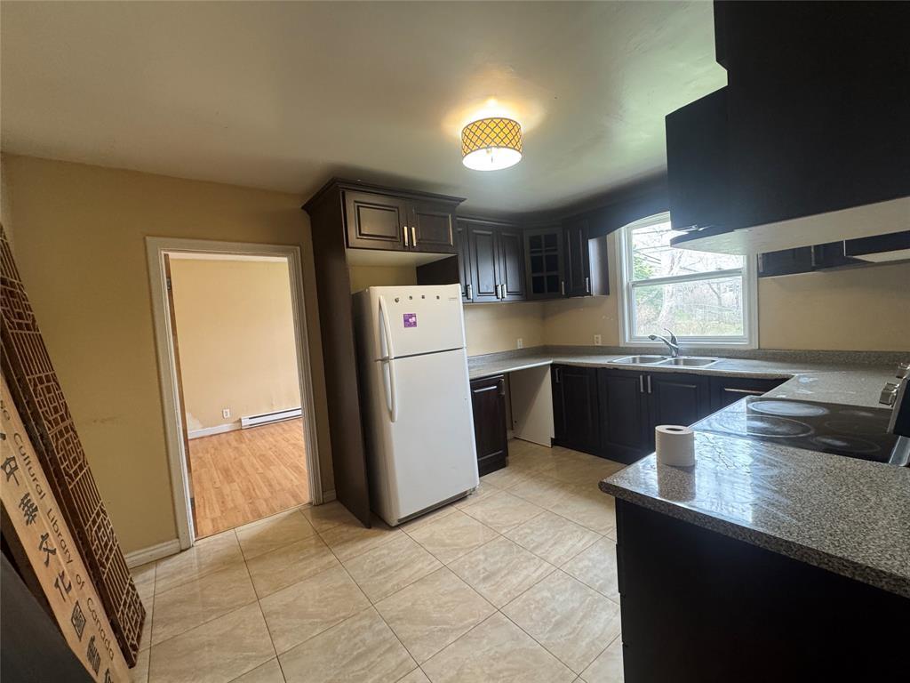 168 Elizabeth Avenue, St. John'S, NL
