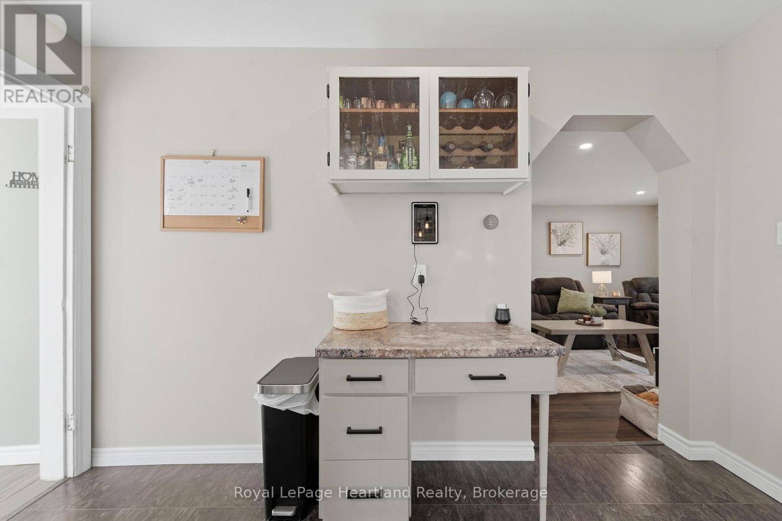 128 Eldon Street, Goderich (Goderich (Town)), ON - Indoor